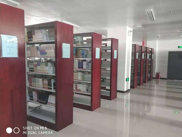 图书馆展示柜